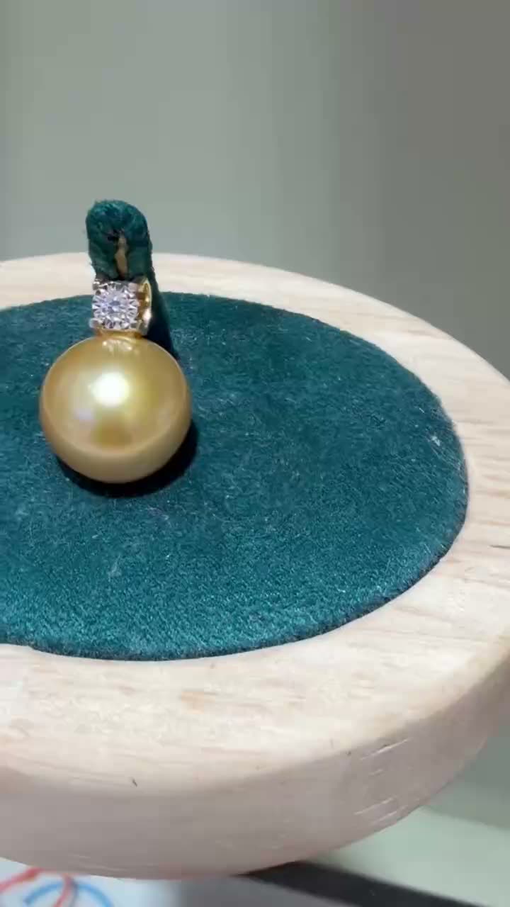 Finished pearl pendant sample shown for sourcing review